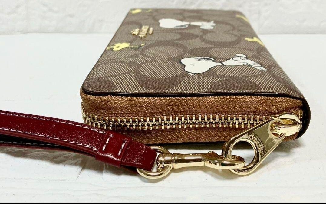 Coach X Peanuts Long Zip Around Wallet With Snoopy Woodstock