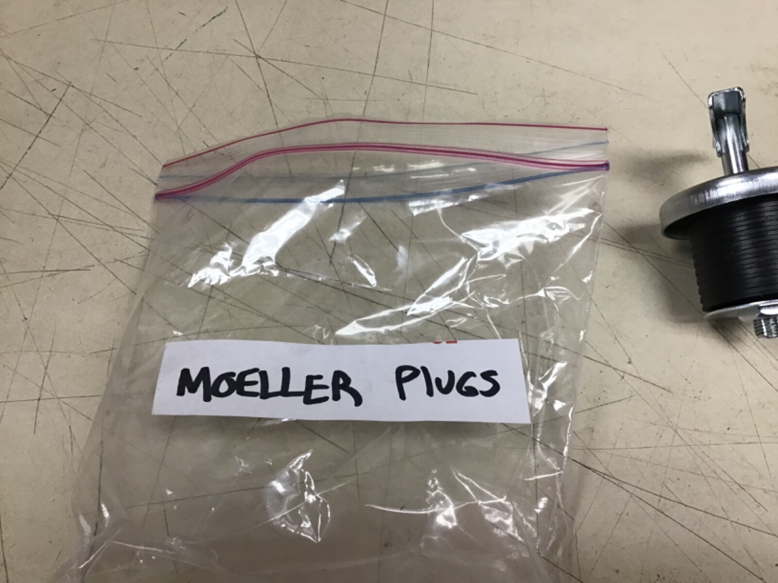 Two (2) Moeller Tectran Oil Filler Cap 11/2" 1.5 inch without Chain