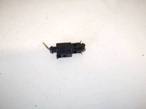 Volkswagen Golf 2000 Intake Air Temperature Sensor (Cabin Air Temp #2081070-78