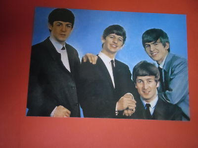 THE BEATLES COLLECTIBLE POSTCARD - The Old Man Editions 3