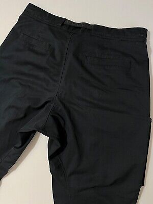 NIKE ACG NikeLab Lab Black Woven Cargo Pants #CD7646-010 HTF NIKE ACG NikeLab Lab Black Woven Cargo Pants #CD7646-010 HTF
