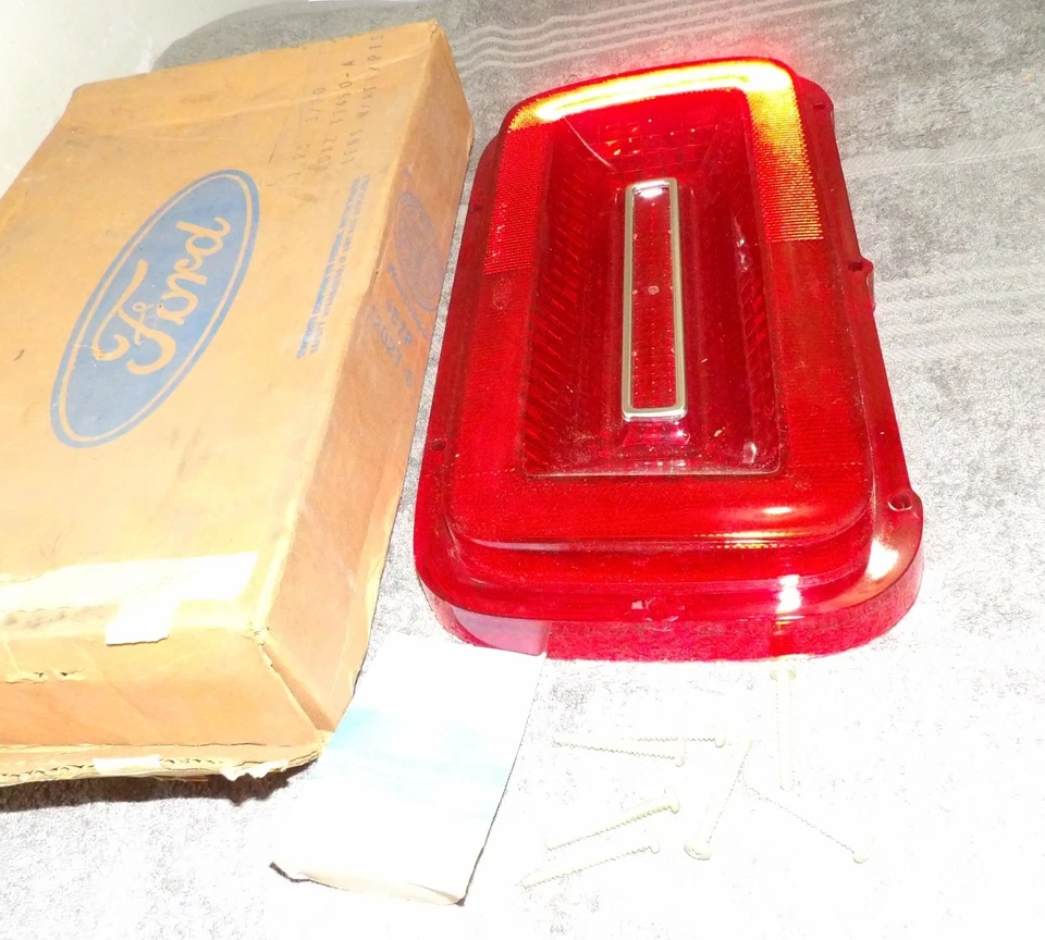 1970 Ford Custom Galaxie 500 LTD Brougham новый из старых запасов задний фонарь объектив - Изображение 3 из 4