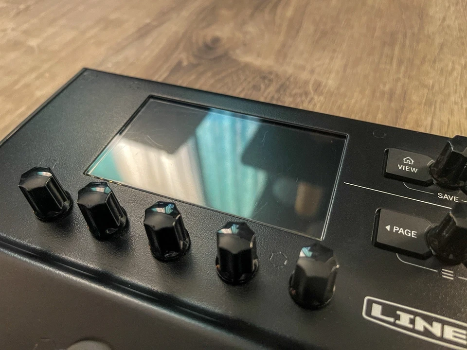 Line 6 Pod Go Guitar Multi-Effects Processor - Image 4 of 4