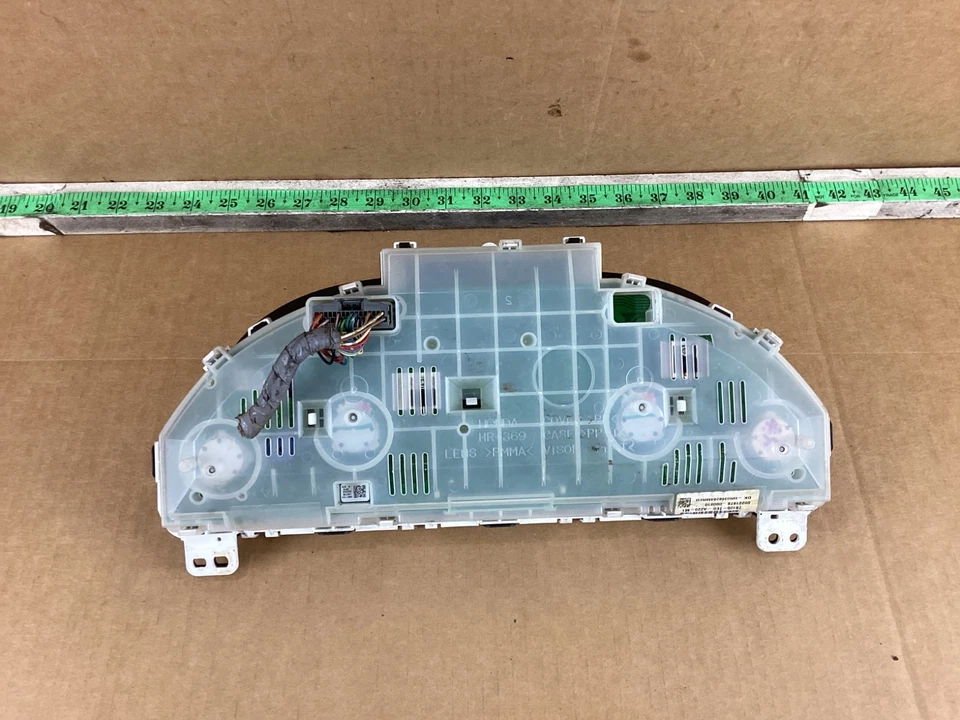 2008 - 2012 Honda Accord Speedometer Cluster Unknown Mileage 78100-TE0-A220 - Image 3 of 4