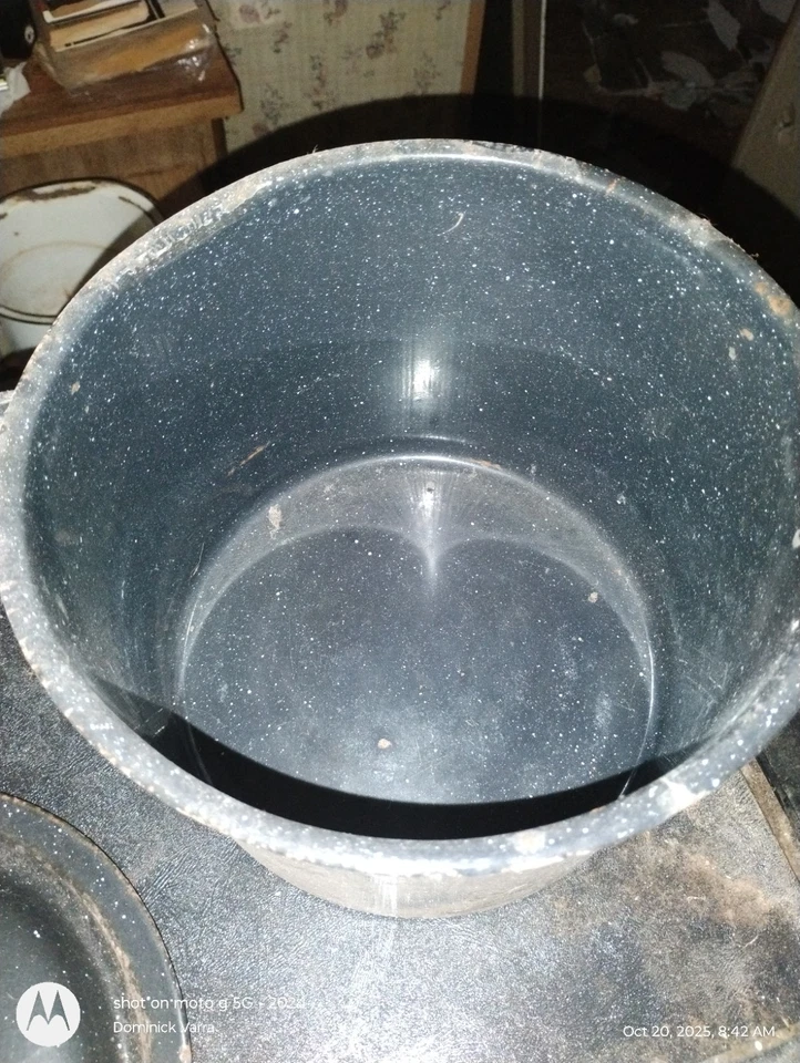 Vtg. Enamelware Stock Pot Double Boiler Steamer with Strainer -No Lid- 9.5" diam - Image 3 of 4