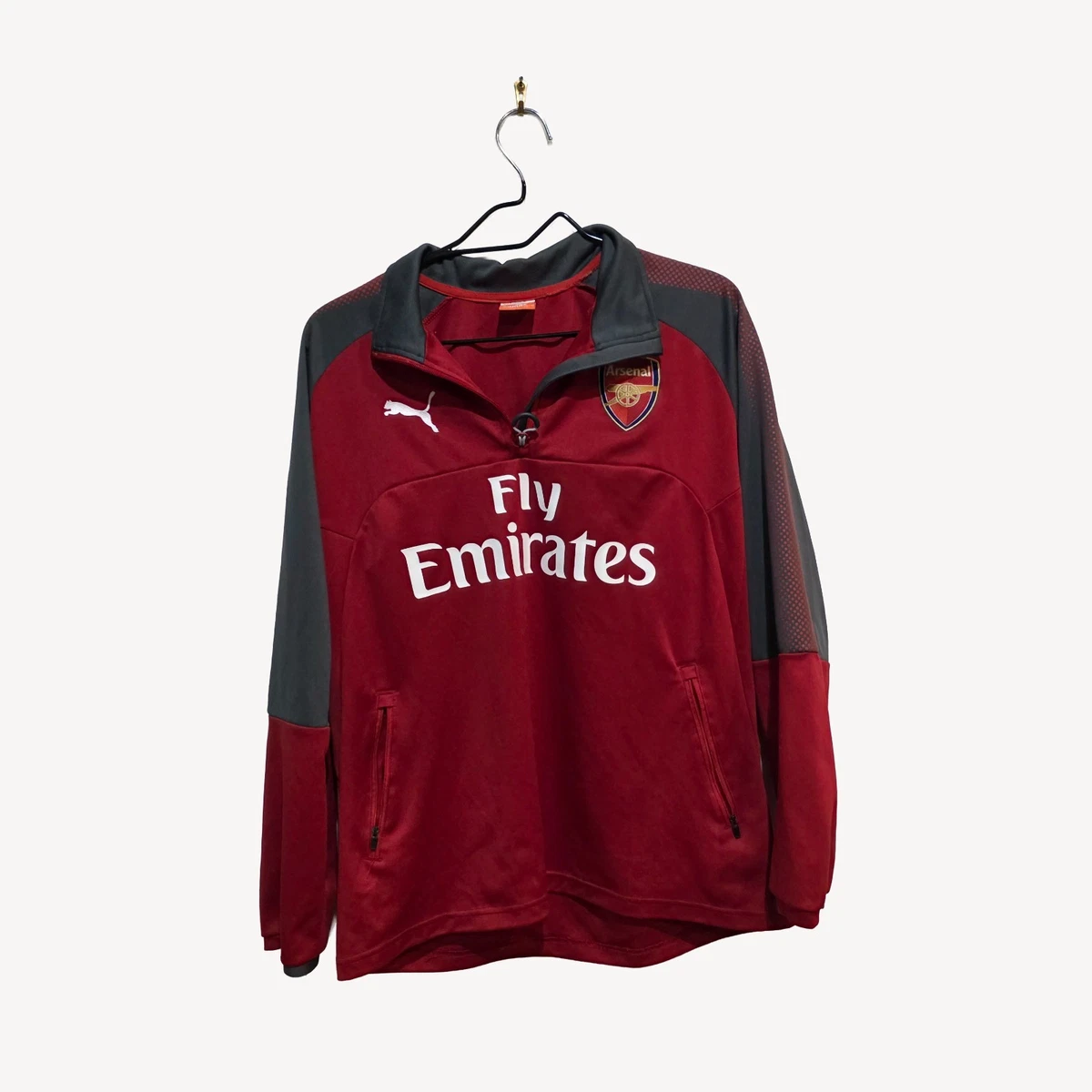 Size L Arsenal Red International Club Soccer Fan Apparel and
