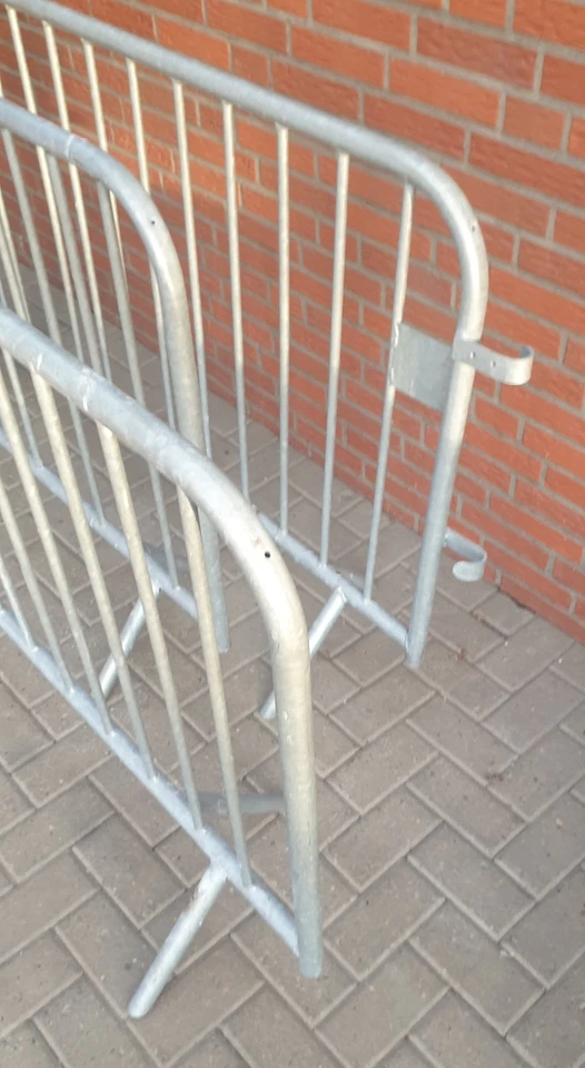 3X Absperrung Absperrgitter Demogitter Mobilzaun Absperrzaun - Bild 4 von 4