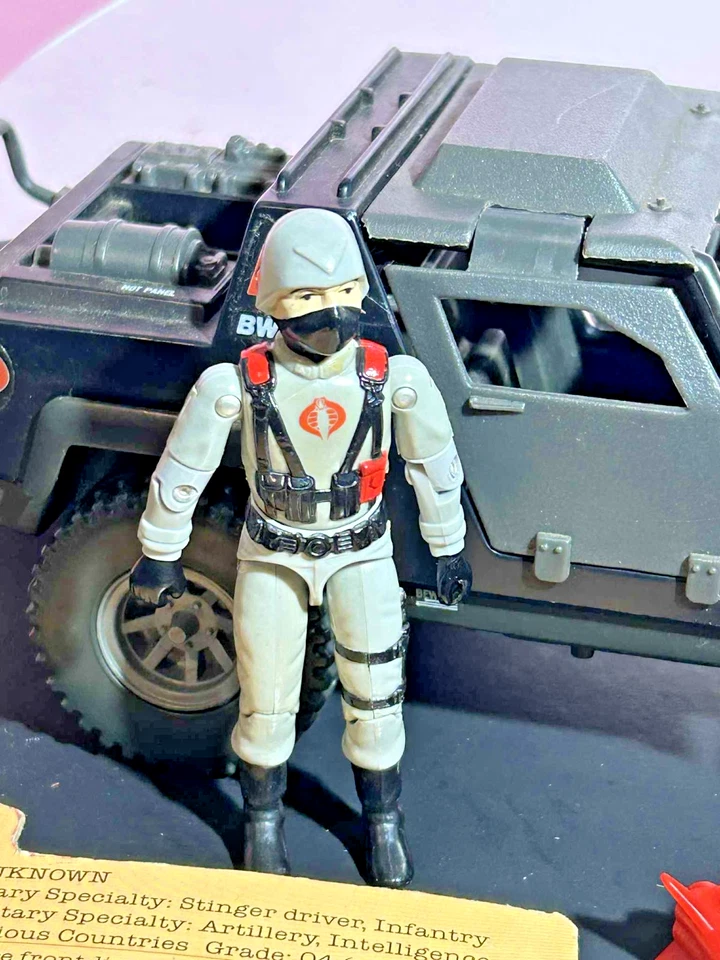 Hasbro Cobra Stinger 1984 completo con volante y conductor con FC Foto 2 de 4