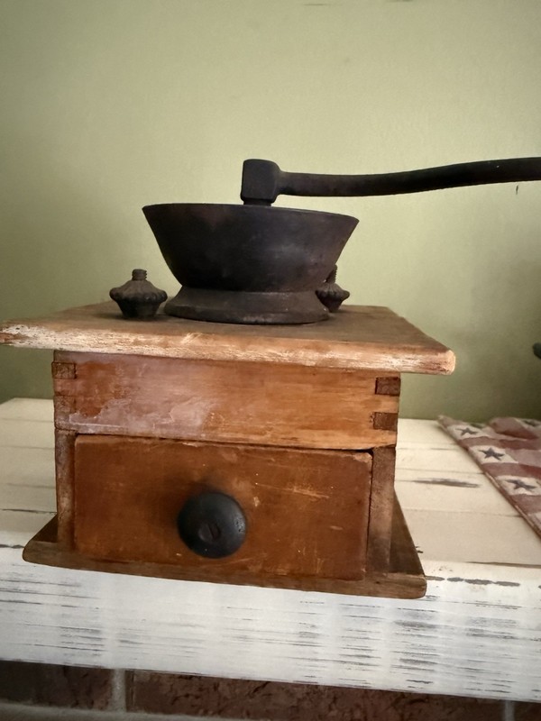 Early Antique Wood Coffee Grinder Primitive Pine Iron Bean Dovetail Old Vintage 