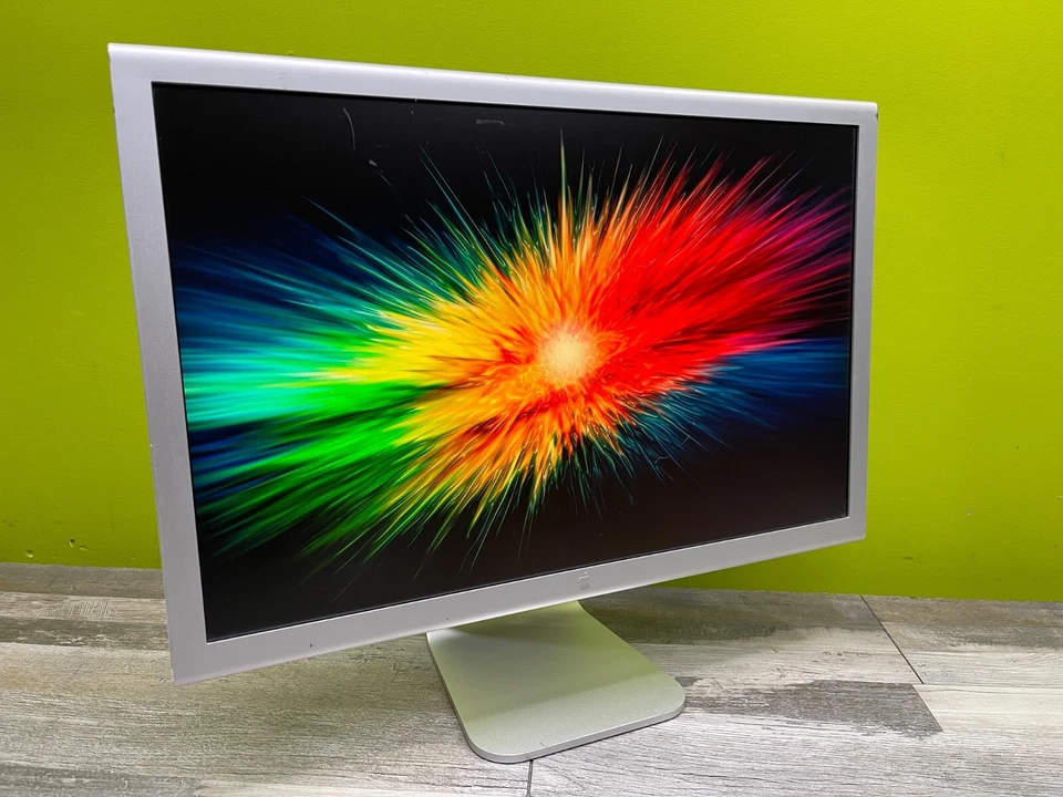 Apple 23" Cinema Display A1082 DVI Classic Aluminum 1920x1200 - w/ Power Supply - Image 3 of 4