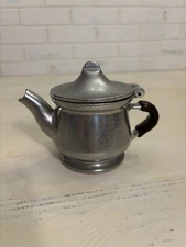 Bon Chef 4024P Teapot with Insulated Handle, Pewter Glo 11 oz