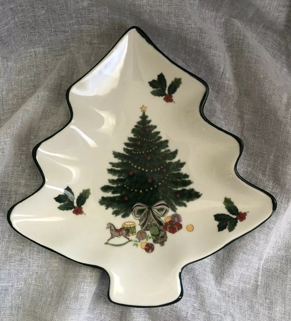 Mikasa Heritage Christmas Tree Shaped Candy Dish Christmas Story CAB08