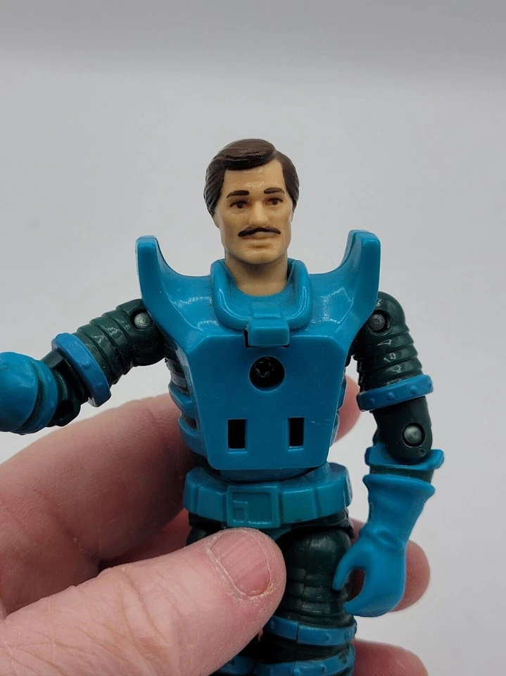 Figura de acción suelta Hasbro Visionaries Leoric Spectral Knights 1987 dañada Foto 4 de 4