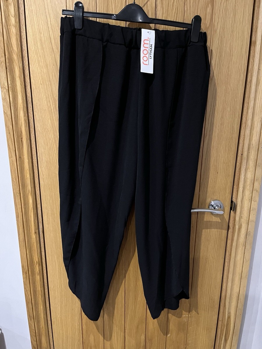 Ladies Room Lytham Black Open Leg Trousers One Size UK