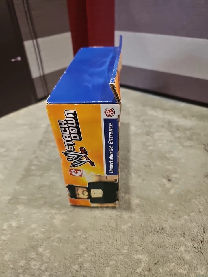 WWE Stack Down Building Block Set Undertaker's Entrance 21011 NEW - Image 4 of 4