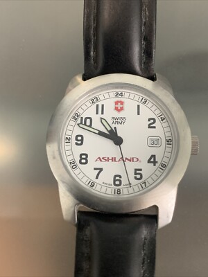 Victorinox Swiss Army Ashland 26007.CB Women\'s 30mm S/Steel Field Watch NEW BATT Victorinox Watch Swiss Army Field 26007 Ladies 30mm Good  main image 2
