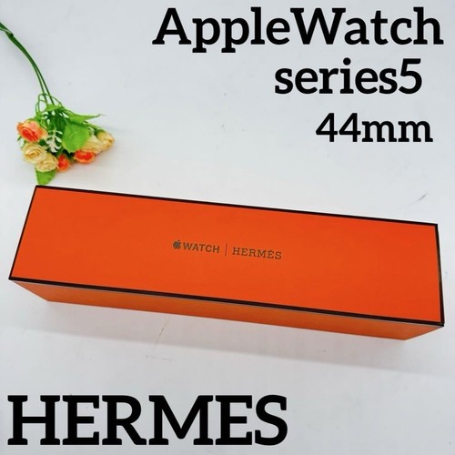 Apple Watch Hermès Series 5 44 mm acier inoxydable espace noir bracelet cellulaire GPS