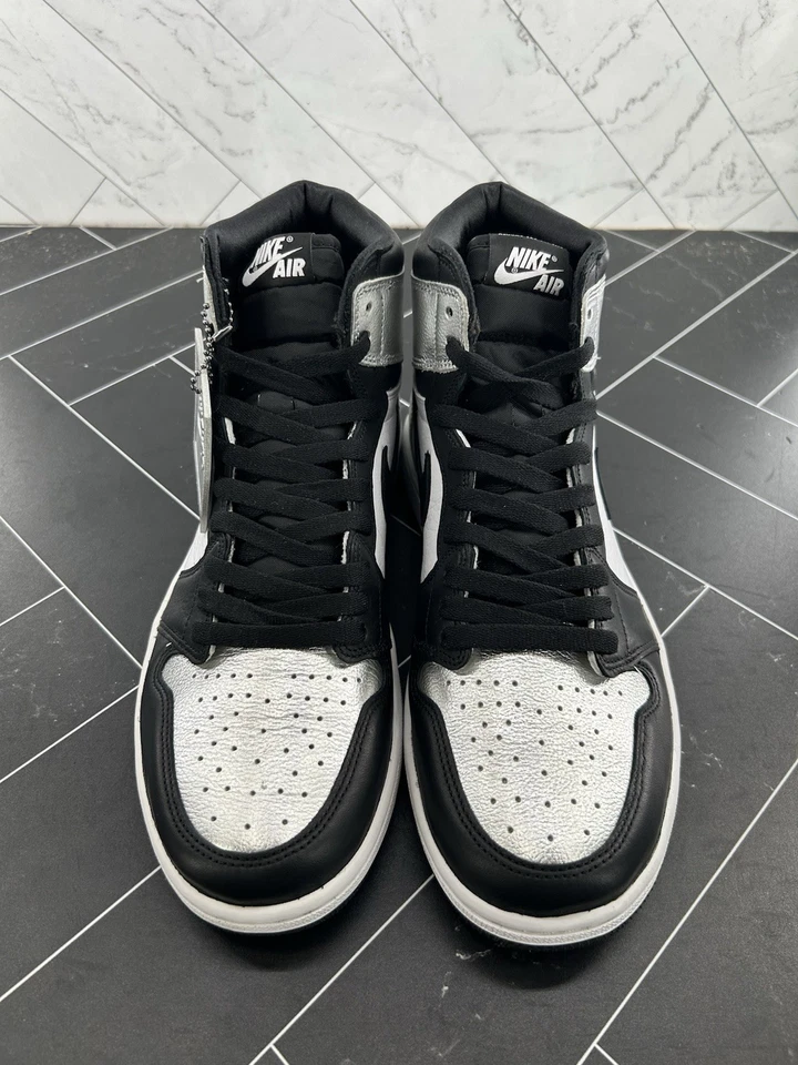 Nike Air Jordan 1 High OG Puntera Metálica Plateada Talla 11.5 WMNS 10 PARA HOMBRES CD0461-001 Foto 4 de 4