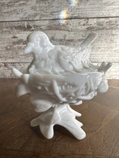 Vintage Westmoreland Bird on a Nest Milk Glass Covered Dish, Candy, Trinket
