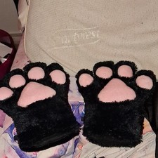 Cat Paw gloves furry/therian/kemonomimi/cosplay used but in excellent condition