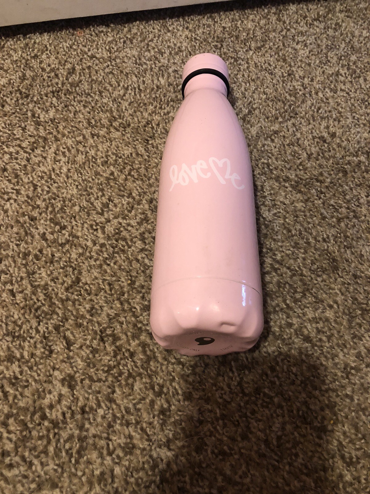 Starbucks S&rsquo;well Swell 17oz Water Bottle Curtis Kulig "Love Me" used Pink Heart