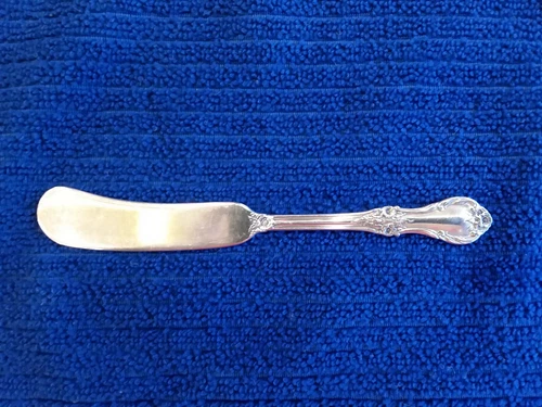 Wild Rose Butter Spreader Knife by International Sterling Silver 5 3/4".