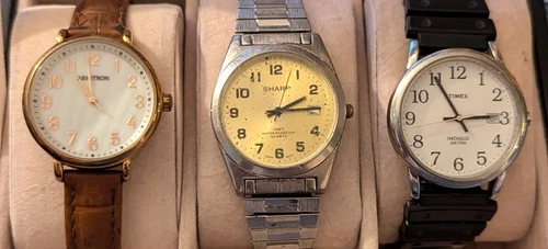 WORKING Lot Of Vintage Men's Watches Armitron Timex Indiglo Sharp