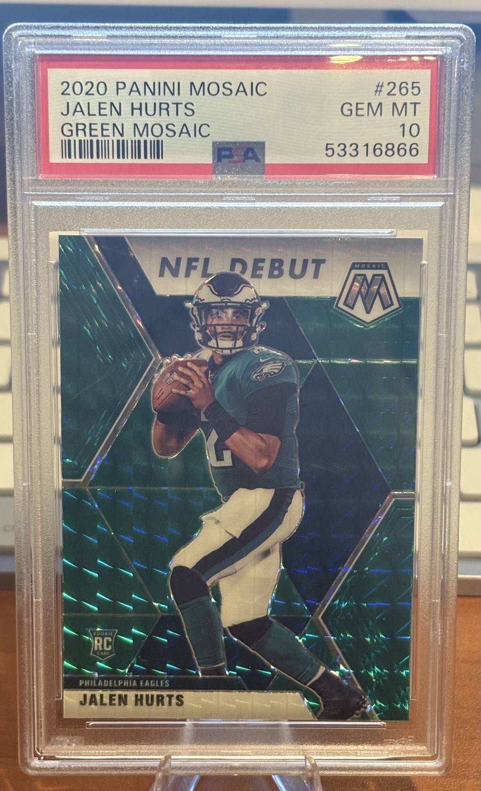 2020 Panini Mosaic Jalen Hurts Green Mosaic Prizm NFL Debut #265 PSA 10  (RC)