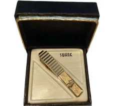 VINTAGE SWANK HORSE CHESS PIECE TIE BAR CLIP IN BOX GOLD TONE RARE