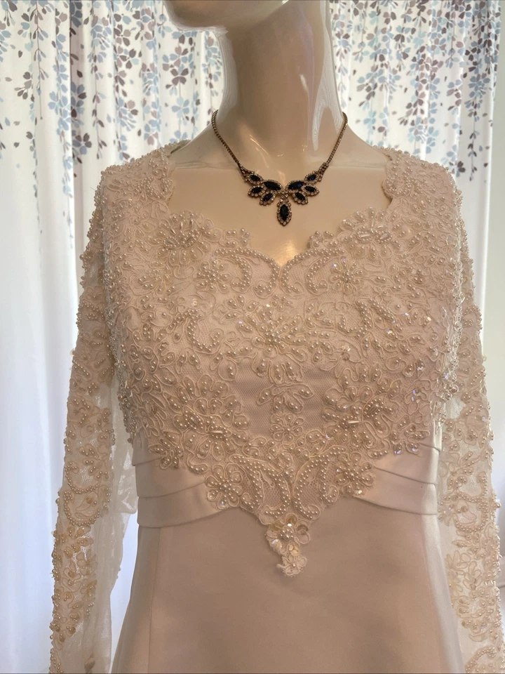 90s Y2K 2000s Vintage Alfred Angelo Wedding Gown Beaded Sequined - Image 3 of 4