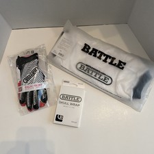 Battle Konvolut weißer Handwärmer, schwarze Totenkopfmütze & Handschuhe