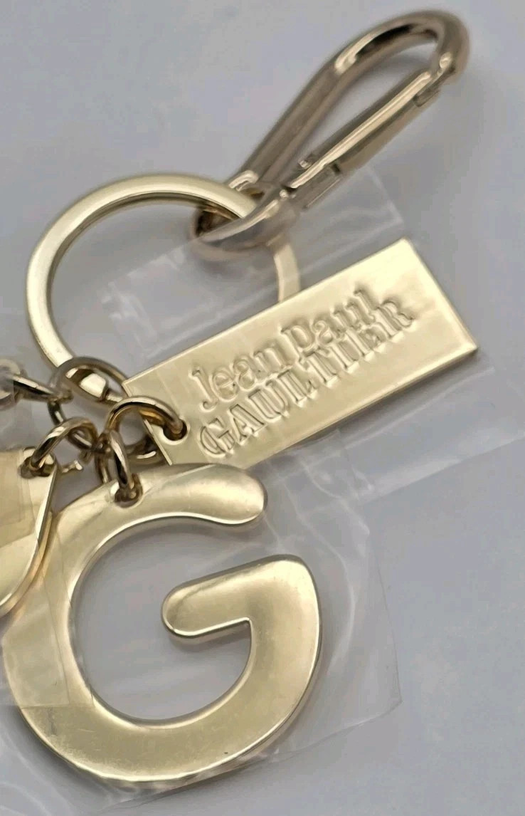 Jean Paul GAULTIER キーホルダー Jean Paul Gaultier gold tone JPG logo Keychain key chain ring bag