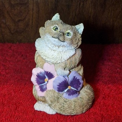 Valerie Pfeiffer Katzenfigur mit Stiefmütterchen Blumen - Innovation Giftware 80er Jahre...