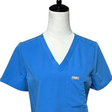 FIGS Scrub Top Womens Small Light Blue Catrina One Pocket Short Sleeve V-Neck
