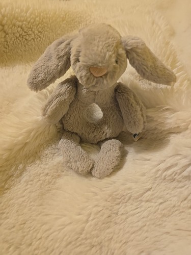 Jellycat London Gray Bashful Bunny Rabbit Ring Rattle Plush Baby Toy Security 7” - Picture 5 of 5