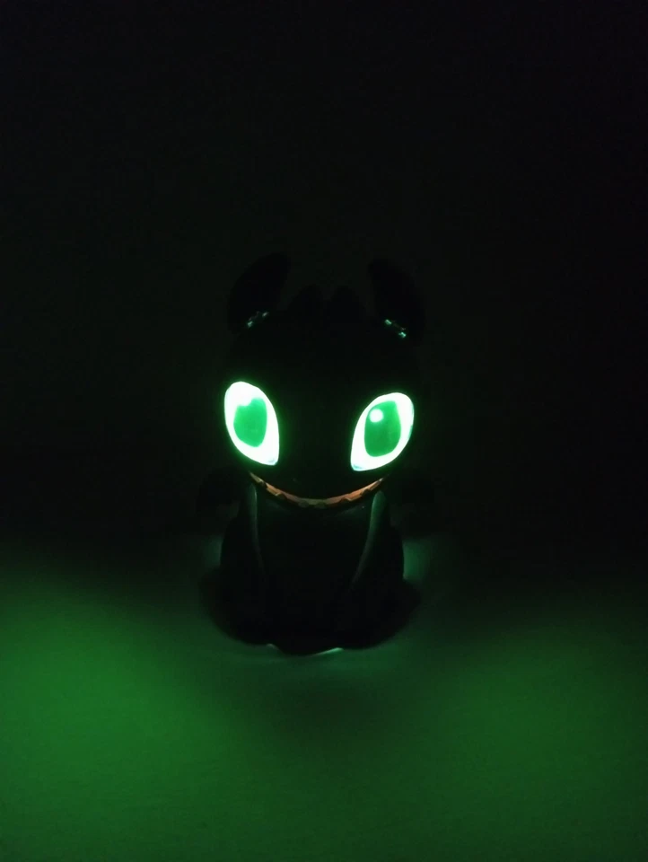 DRAGONS BABY-DRACHE TOOTHLESS / OHNEZAHN INTERAKTIV 15 CM 2019 DWALLC - Bild 3 von 4