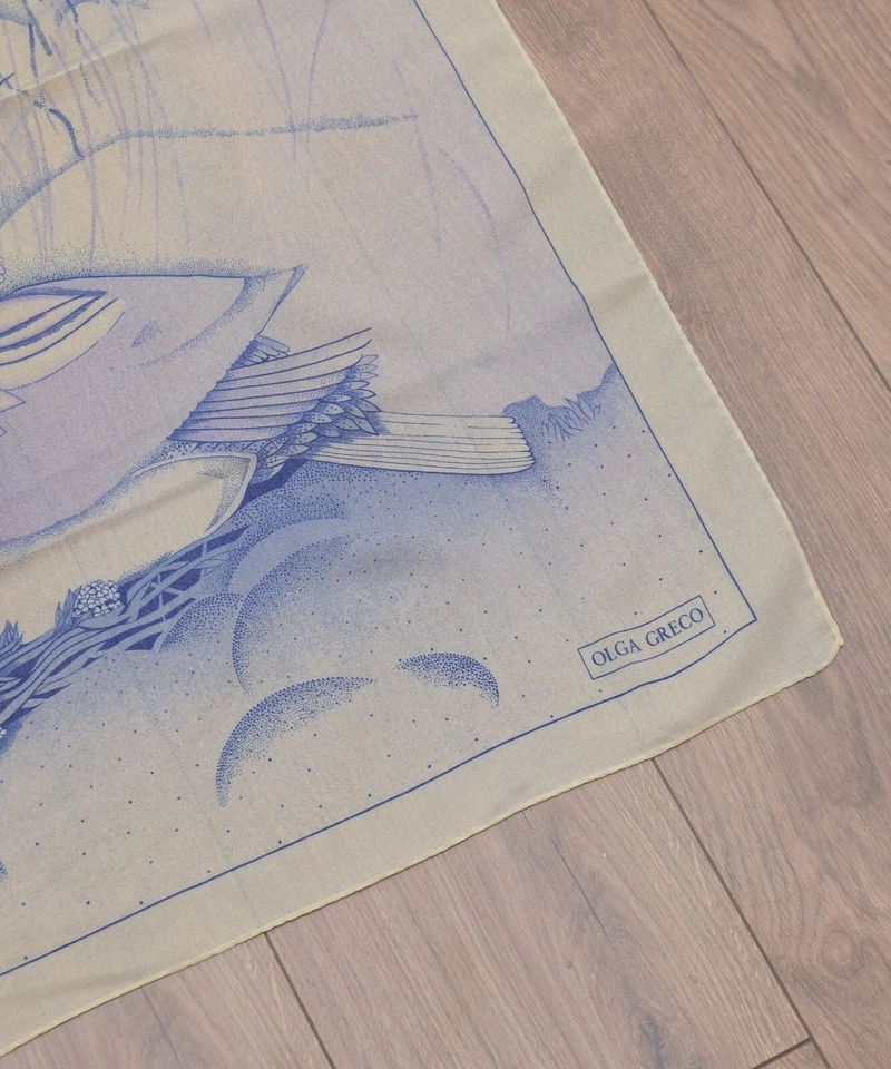 Bufanda vintage 100 % seda Olga Greco, pieza de diseñador firmada con motivo de pato pájaro Foto 3 de 4