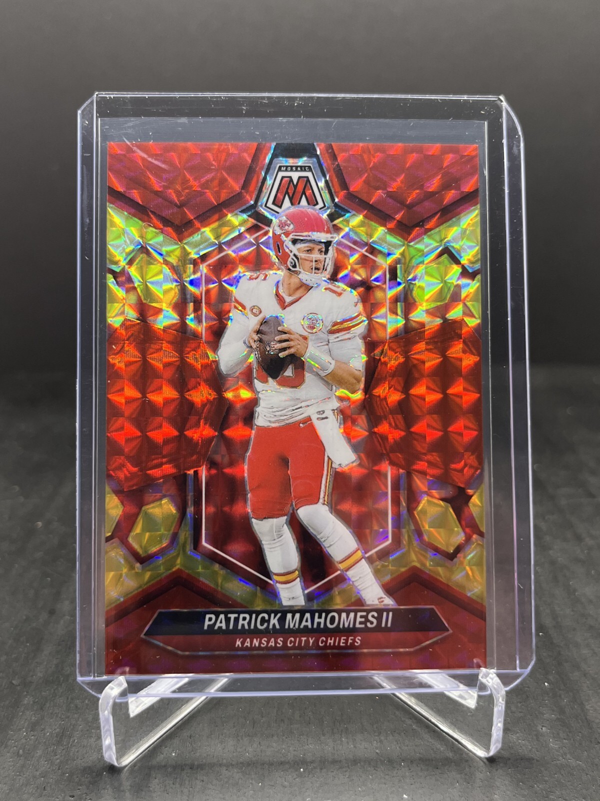 2024 Panini Mosaic Choice Patrick Mahomes II Fusion Red and Yellow 48/80 #106