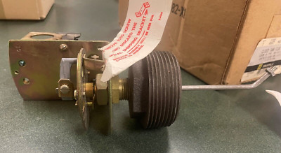 SQUARE D CLOSED TANK FLOAT SWITCH 9037HG-33 (missing contact cover)