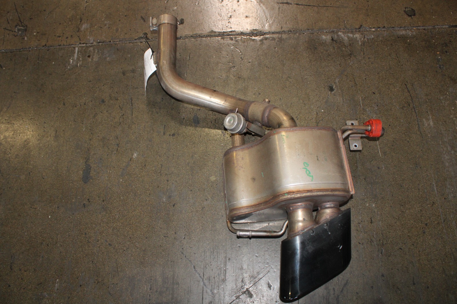 Maserati Granturismo, GranCabrio, RH, Right, Muffler, Dented, Used, P/N  262202