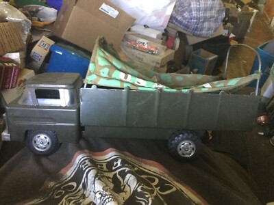 アメリカ ビンテージ　プレスドスチール MACK ARMY TRUCK s-l400.jpg