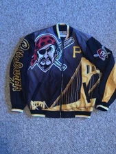 Jeff Hamilton/JH Design Pittsburg Pirates light jacket NWOT Size Large Slim Fit