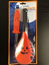 Halloween Pumpkin Carving Kit with Pumpkin Saw and Scoop (NEW)