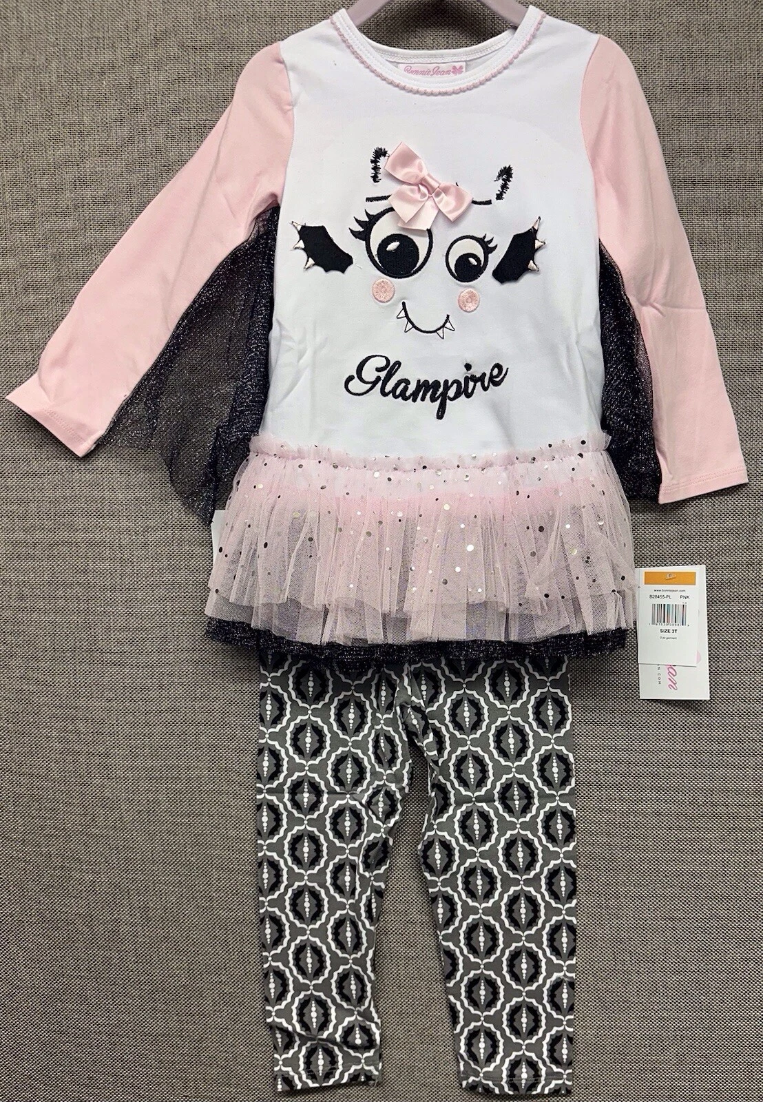 NEW BNWT Bonnie Jean Baby Halloween Outfit Clothes Vampire Size 3T
Opens in a new window or tab