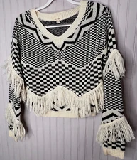 She & Sho Women SWEATER  M/L  Boho Chic Black Ivory Fringe V-Neck Modern