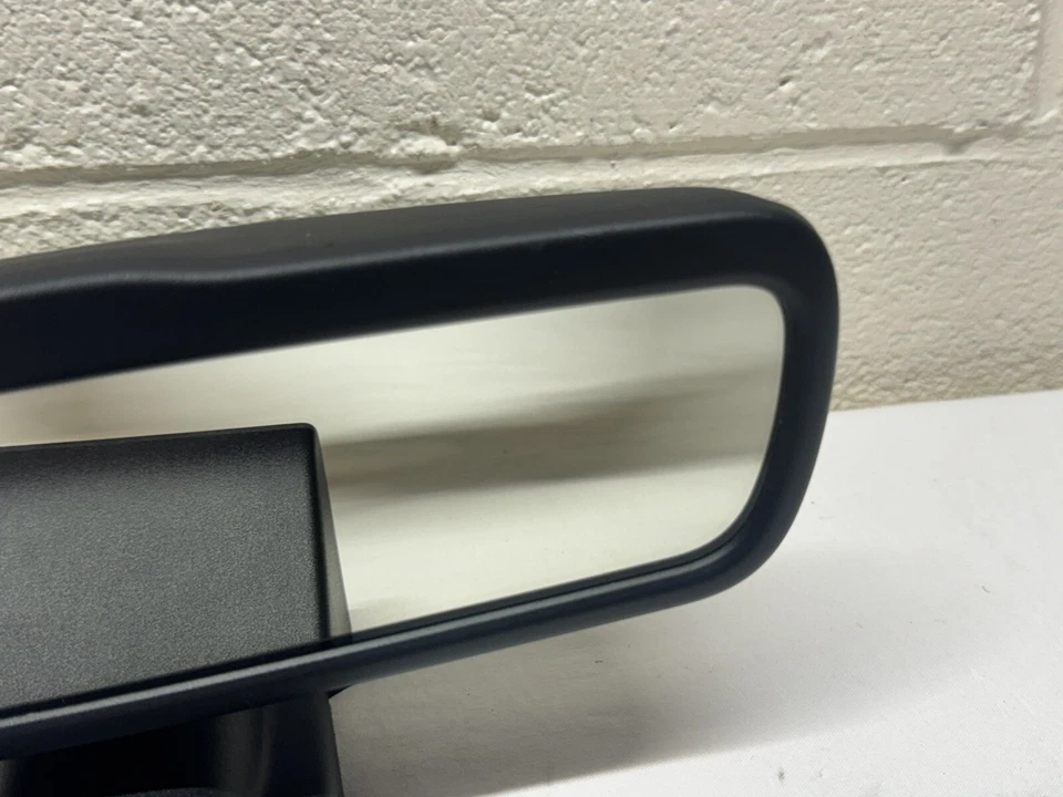 2015-2017 Chrysler 200 Inside Rear View Mirror Automatic Dimming 68203590AB OEM - Image 4 of 4