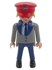 Playmobil Figur Schaffner Busfahrer mit roter Mütze PM Logo grau blau