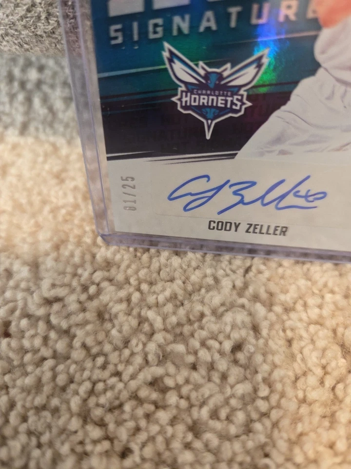 2017-18 Hoops #HS-CZ Cody Zeller Red Hot Signatures 1/25 Hornets Auto SS10 - Image 2 of 3