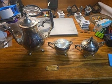 International Silver Company Teapot Creamer And Sugar Bowl Set