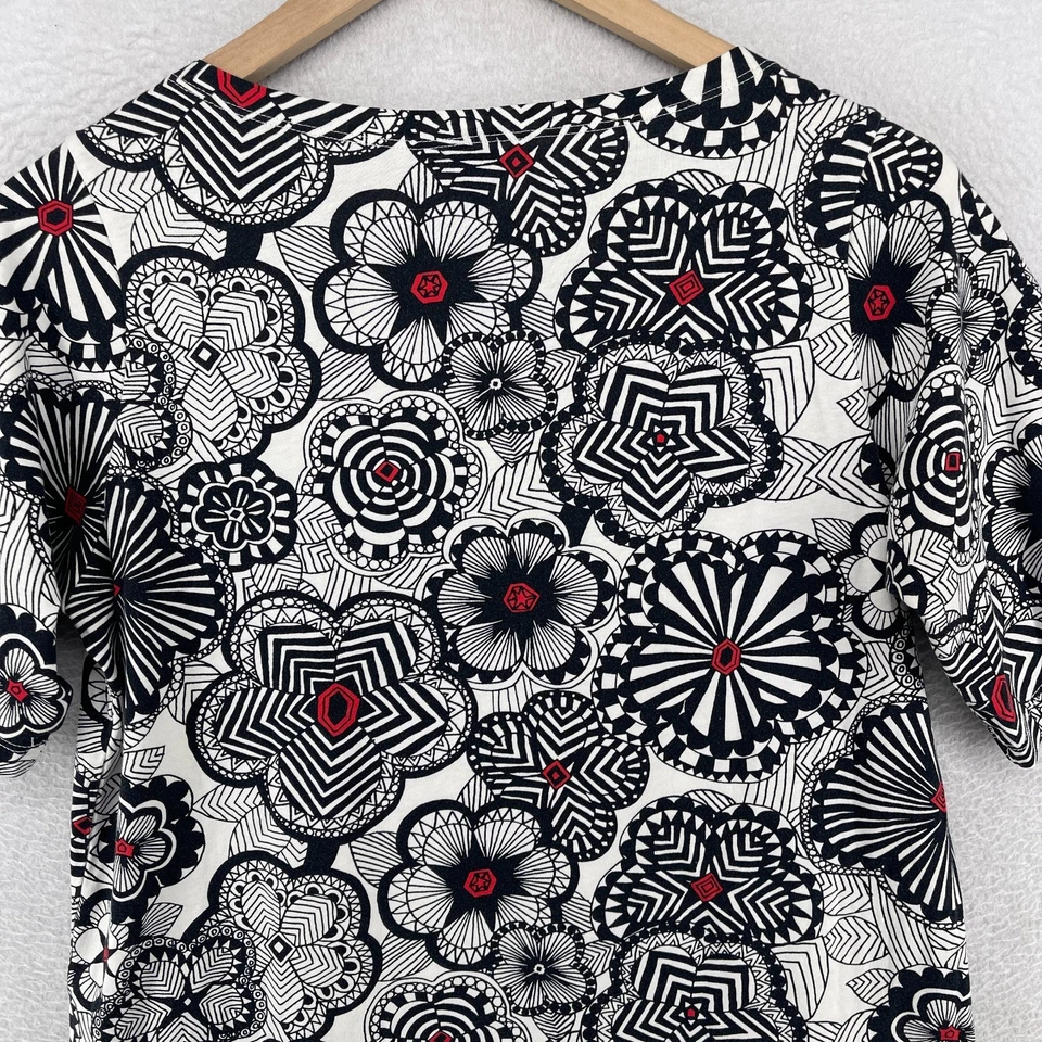 Camiseta deportiva de manga corta UNIQLO para mujer XS MARIMEKKO floral AOP de algodón negra Foto 4 de 4